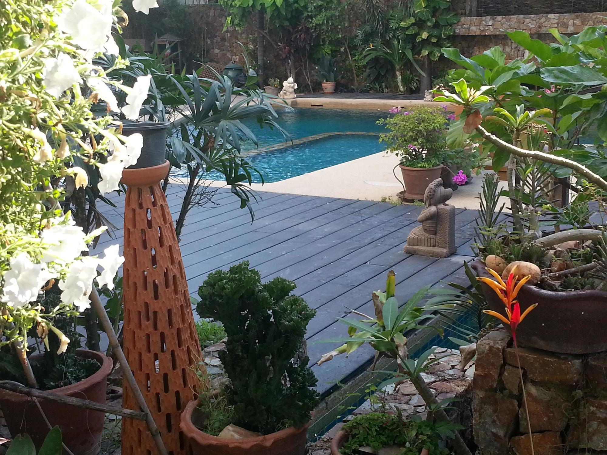 Daisy Residence Jomtien Exterior foto